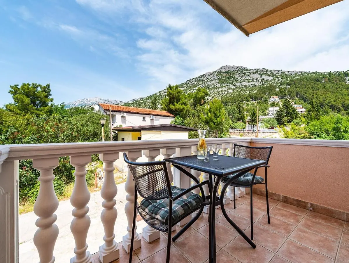 Apartments Prkacin Starigrad Paklenica Gasthuis